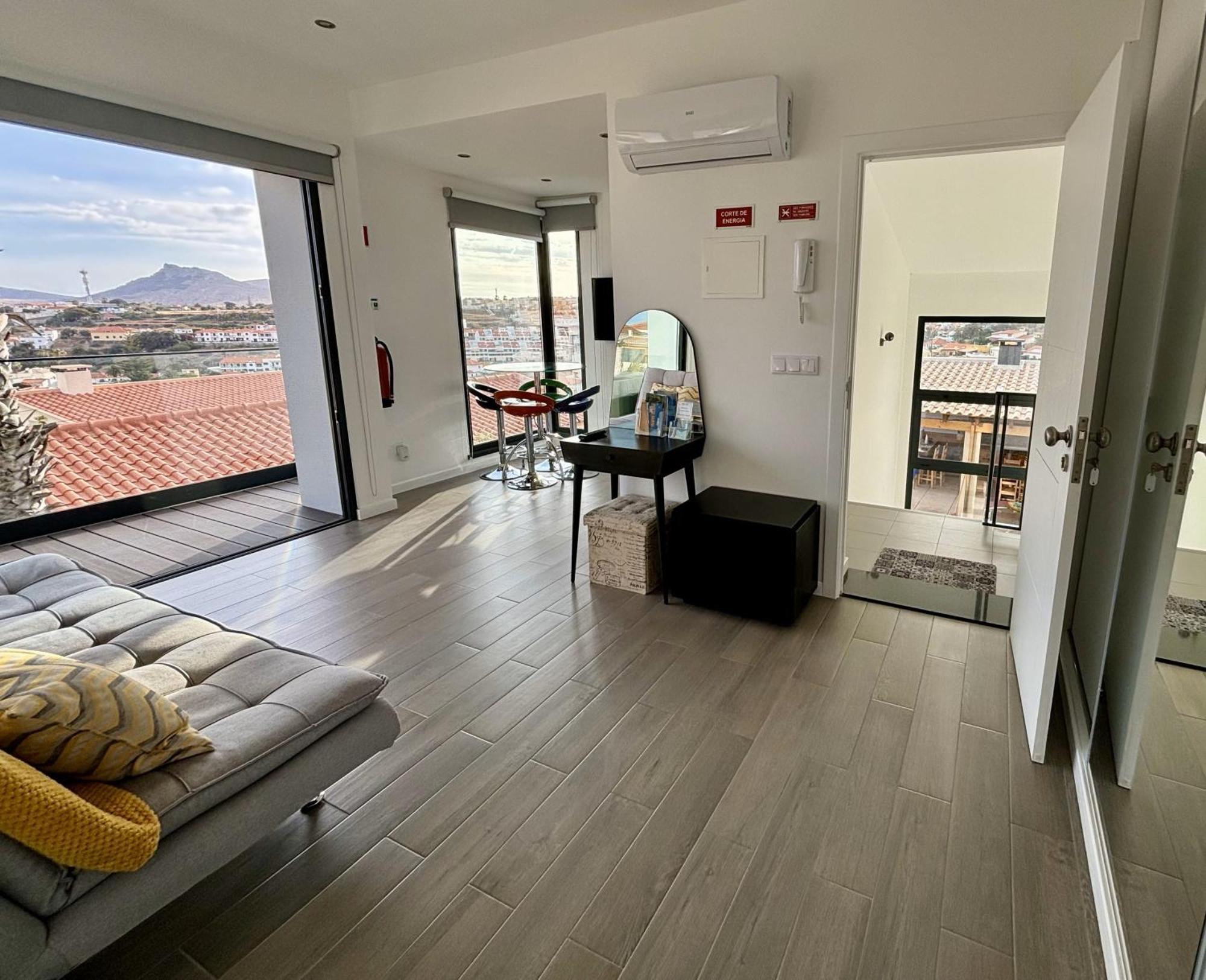 A Casa Do Gois - Villa In Порту-Санту Экстерьер фото
